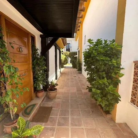 Charming 2-bed In Апартаменты